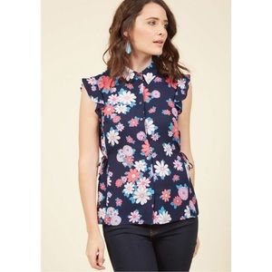 ModCloth EUC Energetic Effort Button-Up Top